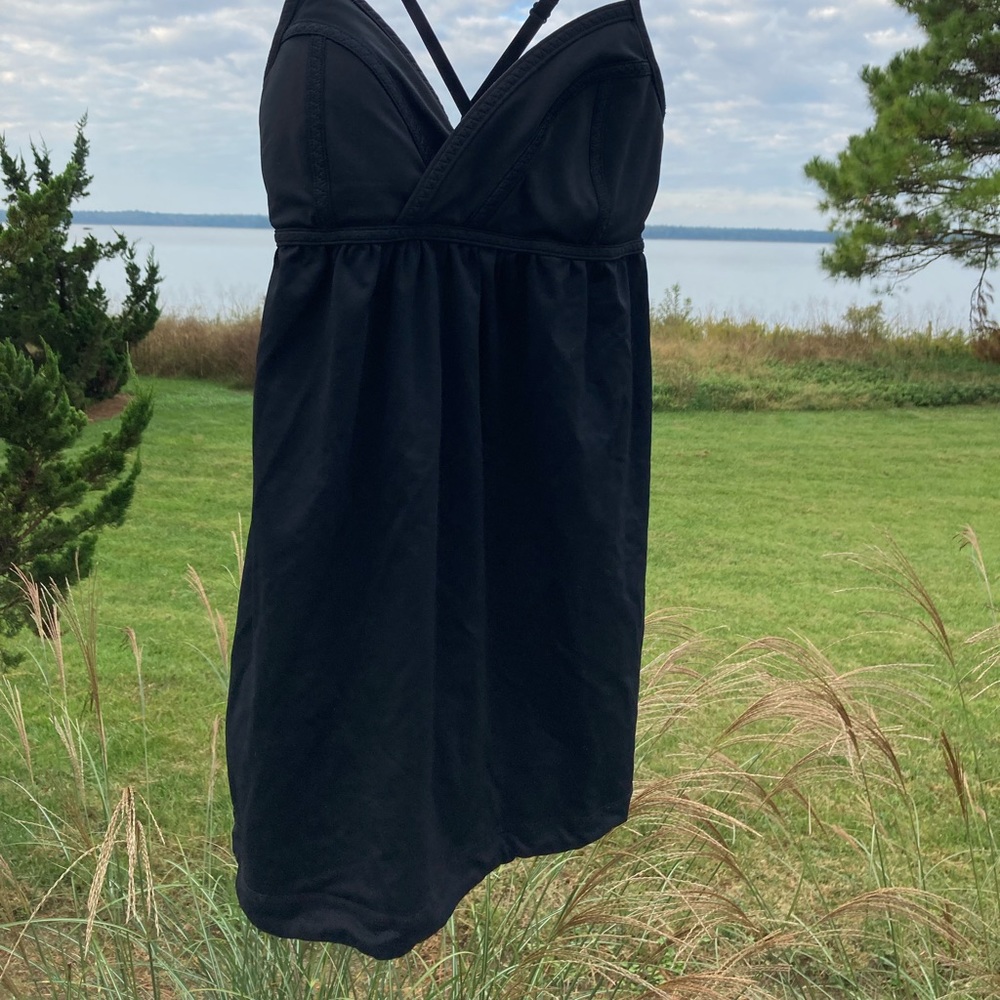 Lululemon,size 8,rehearsal dance tank,black